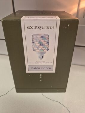 Scentsy Mini Warmer - Blue, Purple, Pink Multicolor Fish Design